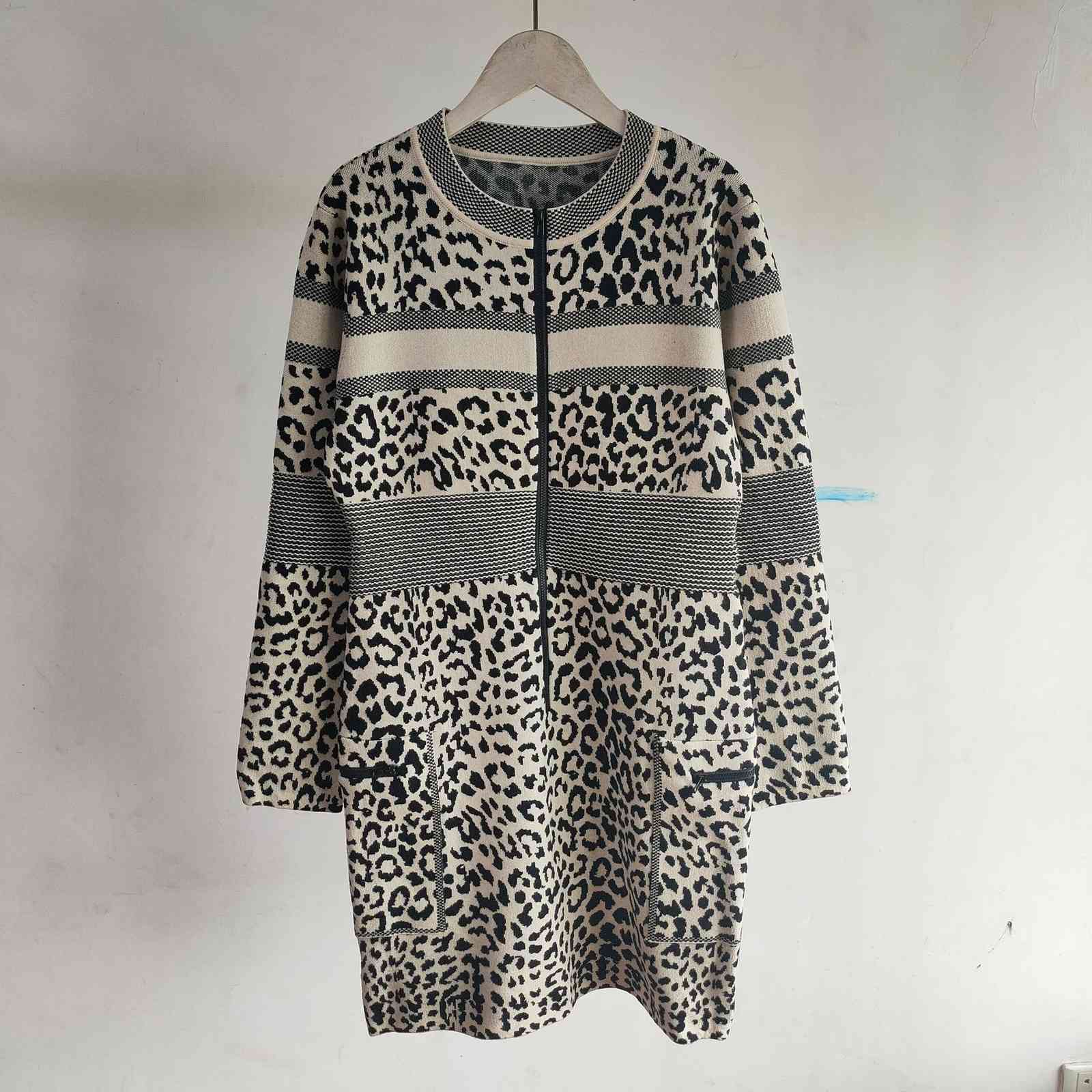 2021 Automne hiver Nouveau Ziwen Star Même poche à glissière à manches longues robe tricotées à manches longues