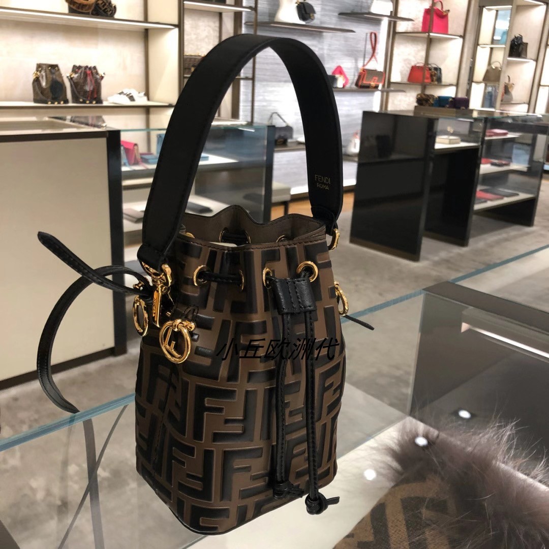 

Classic Flower Ff Drawstring Bucket Mini Handbag Single Shoulder Diagonal Women' Bag