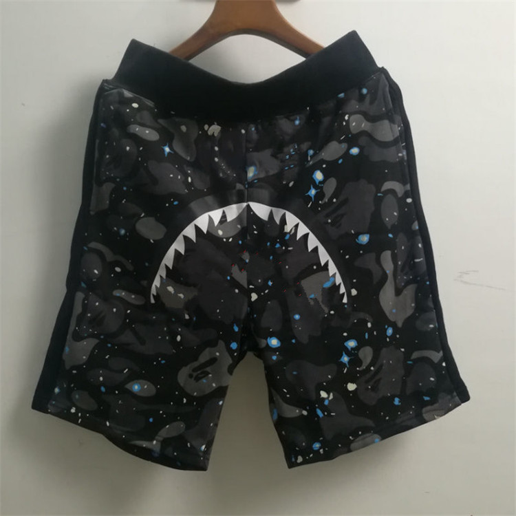 

European American designer Summer Japanese camouflage shorts men's women's leisure sports pants pants, middle dobby beach Capris fashion, White;black