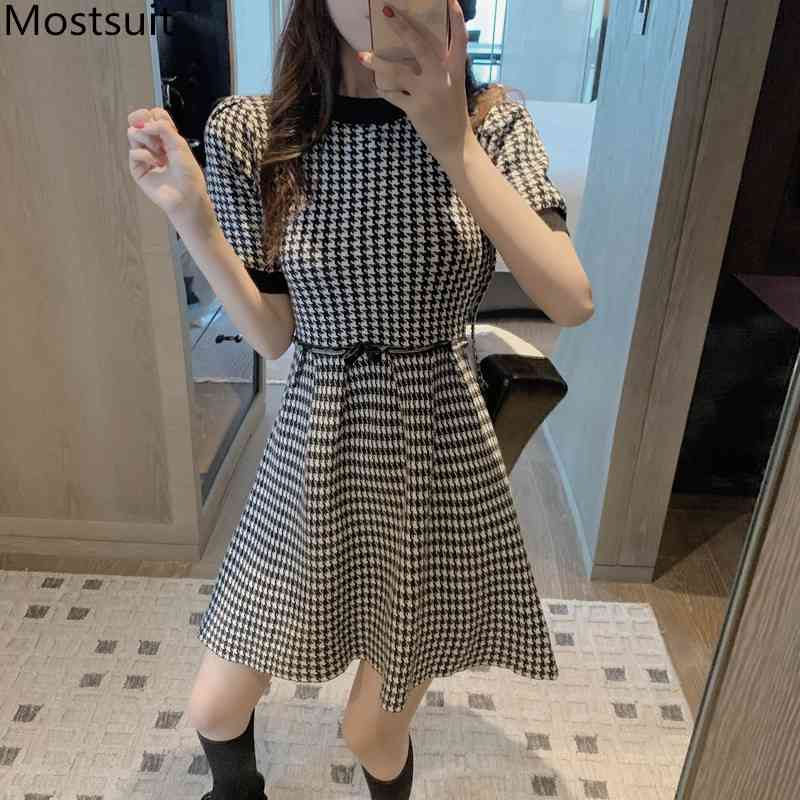 

Spring Houndstooth Knitted A-line Dress Women Short Sleeve O-neck Mini Dresses Korean Fashion Elegant Vintage Vestidos 210518