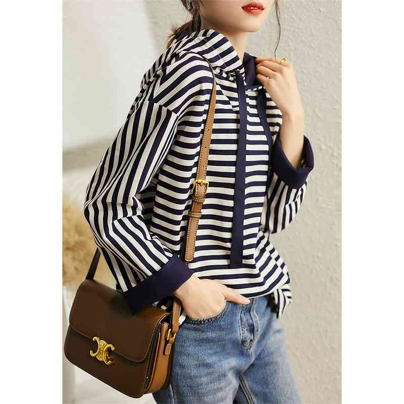 

East Gate 2021 autumn fresh aging fashion celebrity temperament Navy wind blue white stripe loose hooded women, Black