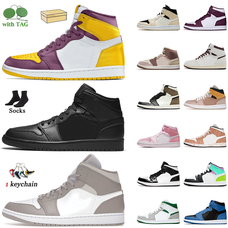 

Wholesale Jumpman 1 High OG Men Basketball Shoes University Blue Shadow UNC Mid Linen Triple Black Brotherhood 1s Women Mens Trainers Cactus Jacks Designer Sneaker, A40 syracuse 36-46