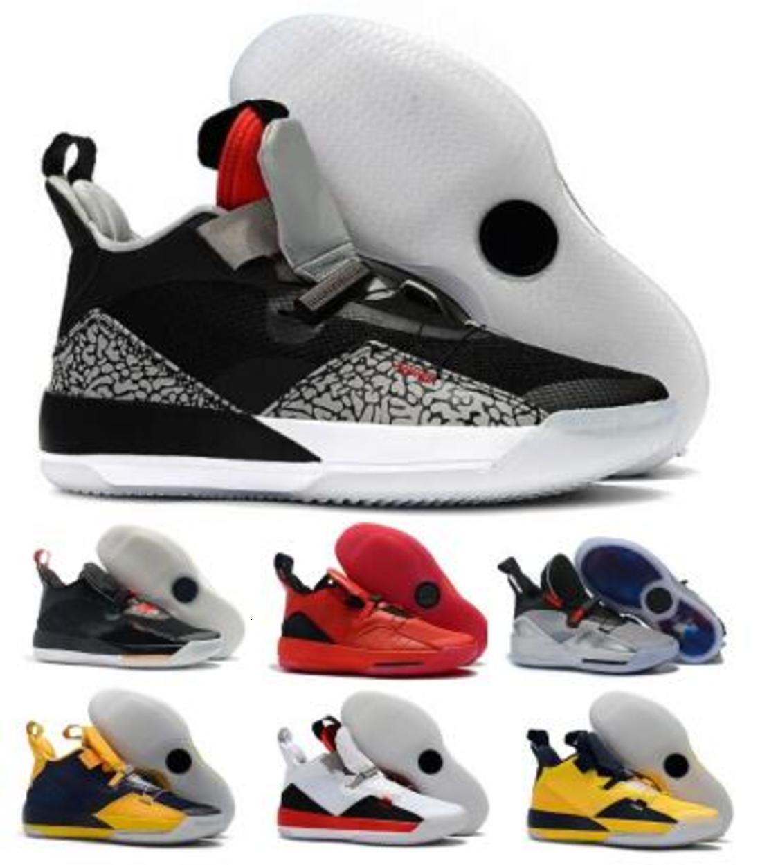 

Men 33 Basketball Sneakers Chinese Year Future Flight Tech Pack Tripler Black Jumpman 33s XXXIII SE Chaussure De Basket Ball Shoes, Beige