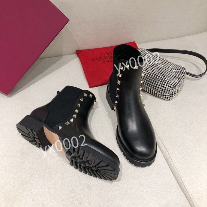 

Original Style Top Patent Calfskin Martin Boots Women Plaid Tweed Platform Flat Ankle Boot Black Leather Gingham Winter Shoes, 01