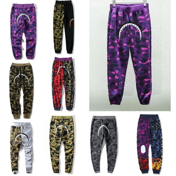 

2021 Womens Pants Casual Mens a bathing ape Sweatpants Hip Hop camouflage stitching Luminous shark head Streetwear 0202, Black