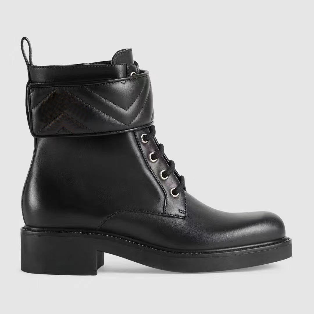 

2021 designer TIRE Leather Boots ladies Ankle Haif Cowskin Chelsea Zipper Boot autumn winter Martin Fashion Camfort shoes Top Quality size 35-41, Black