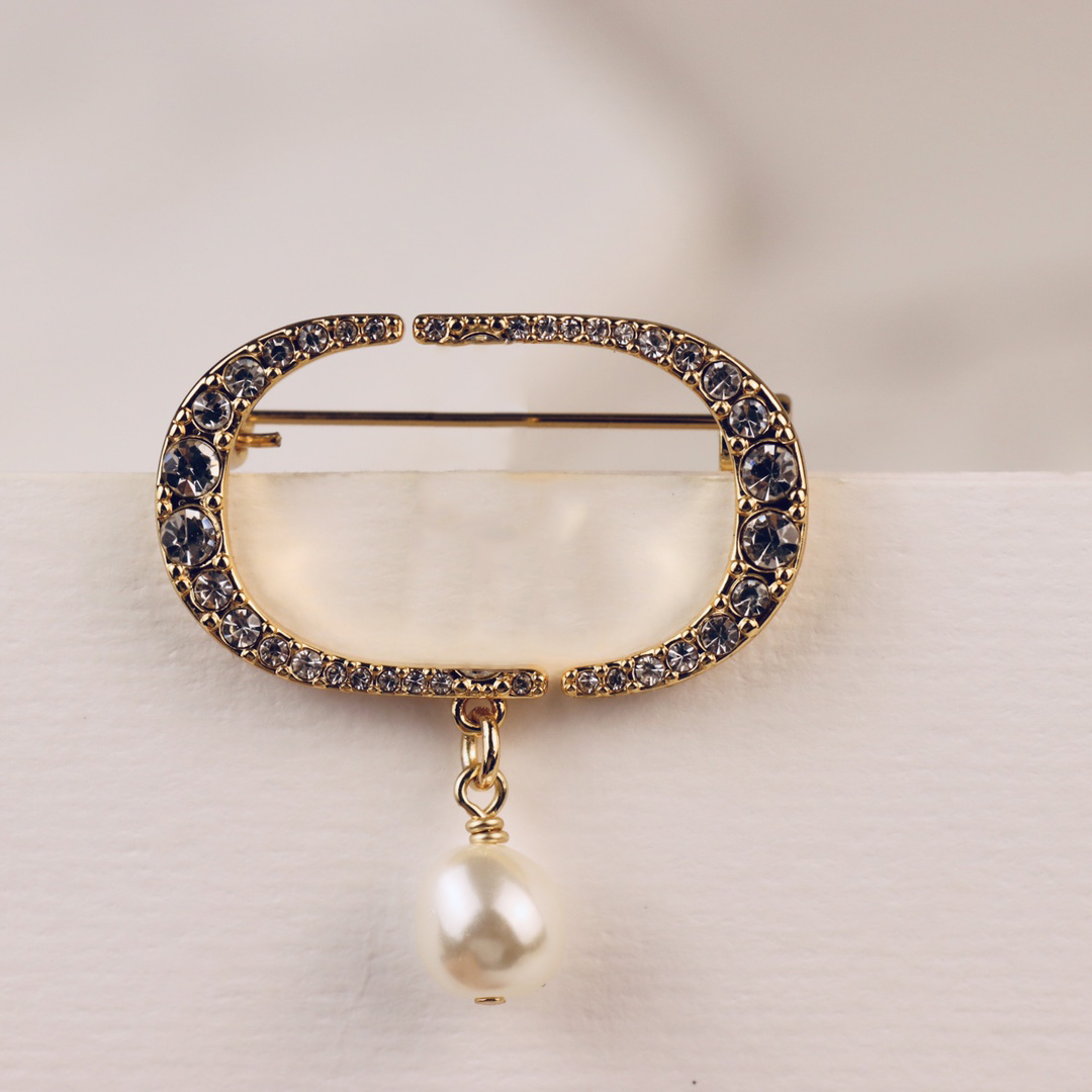 

Casual Diamond Brooch Womens Ladies Wedding Designer Brooches Fashion Luxury Classic Pin High Quality Gold Silver Pearl Jewelry Brosche Box, Gray