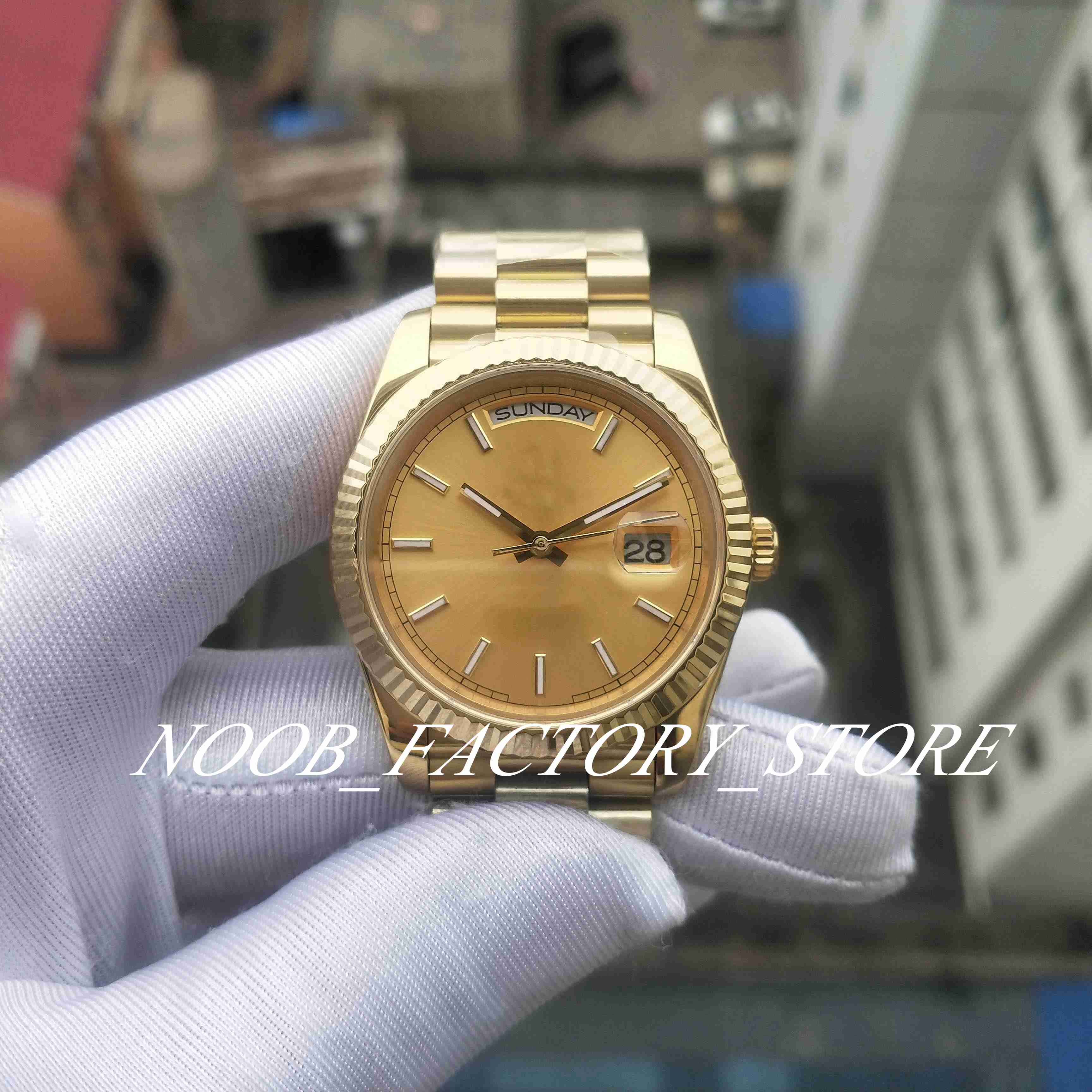 

Men Size Watch Super BP Factory 2813 Automatic Movement V2 New Style Stainless Steel Strat Sport Wristwatch Gold Dial Sapphire Glass 40mm Mens Watches, Only original box certificate