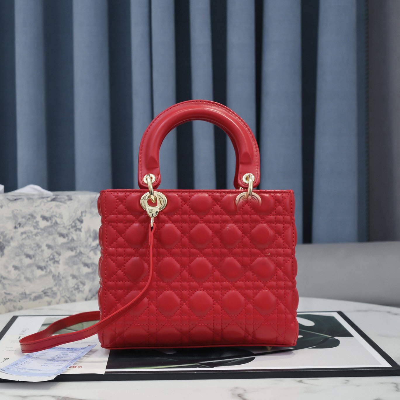 

Fashion Leather Messenger Bag designer multicolor with metal accessories high end atmosphere trend retro evening handbag