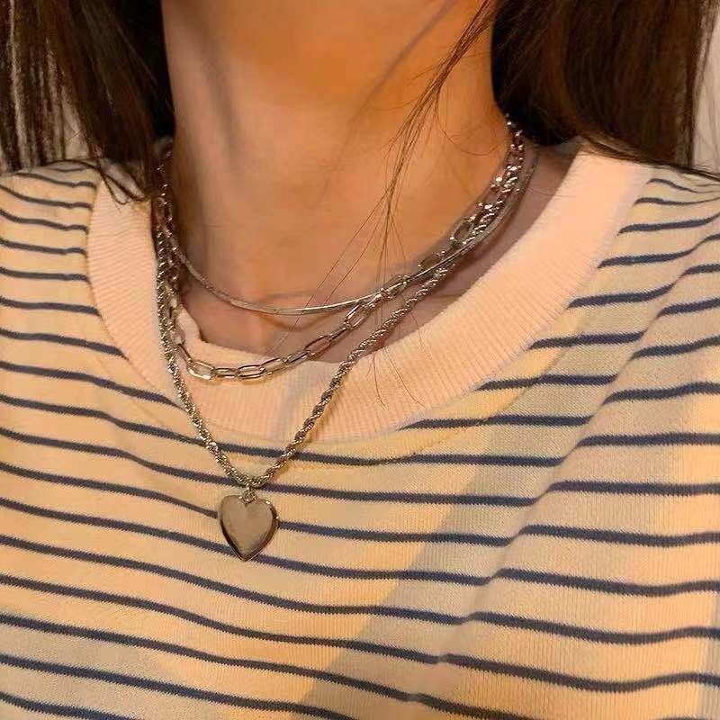 

Chains Fashion Silver Color Chain Heart Punk Multi Layer Pendant Choker Necklaces For Women Trendy Party Female Necklace Jewellry Gifts
