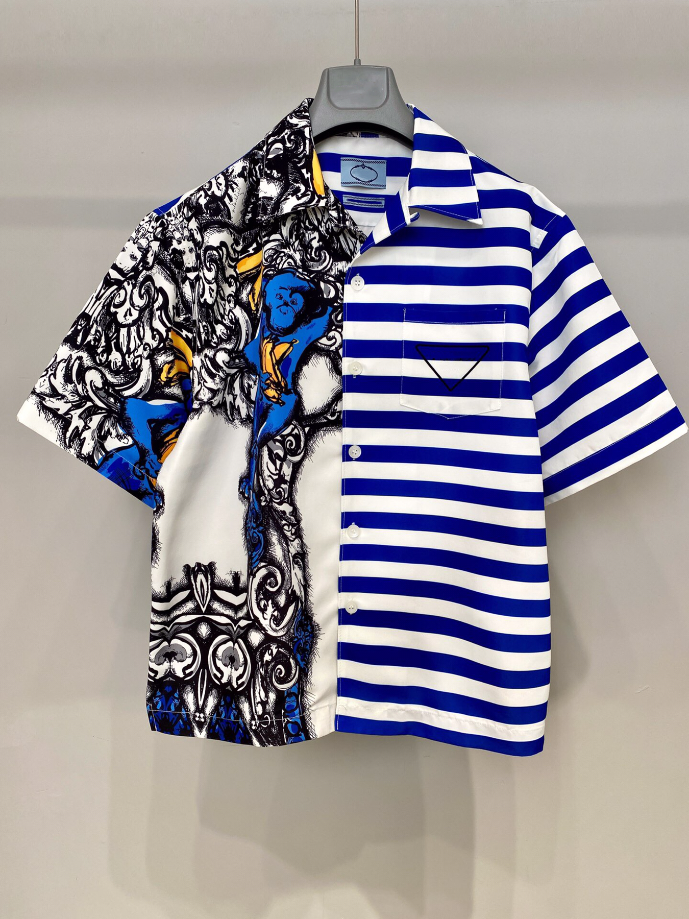 

2021 autumn casual mens coool stripe t-shirts, White;black