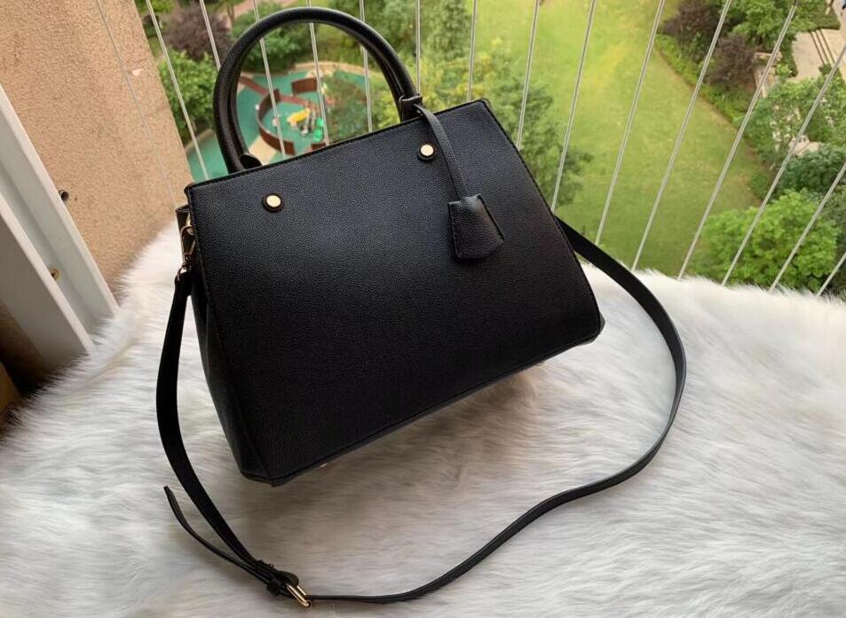 

Fashion MONTAIGNE Black embossing bag Handbags Leather Women Shoulder Bags Messenger Crossbody Purse Designers Handbag Wallet M75469, Brown