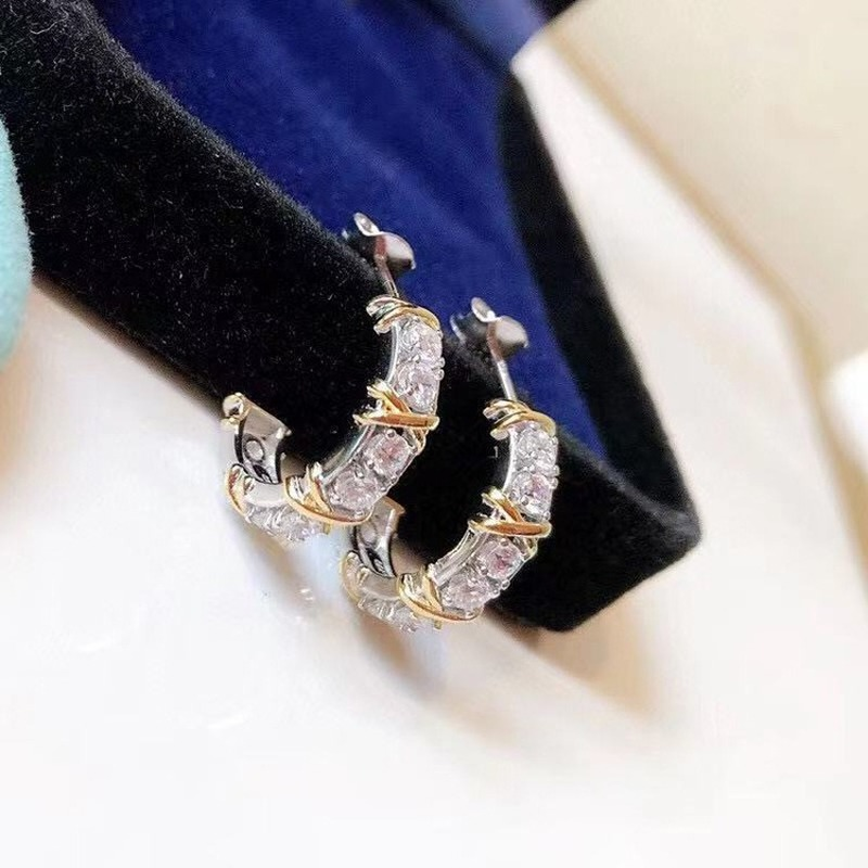 

S925 Silver T Double-color Cross Earrings Stud C-shaped Small Fresh Student Mori Earrings Luxury Brand-name Jewelry Gifts