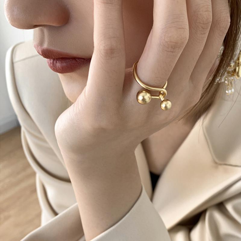 

Cluster Rings HUANZHI 2021 Abstract Line Art Twisted Double Ball Cross Gold Metal Finger For Women Knot Ring Party Jewelry