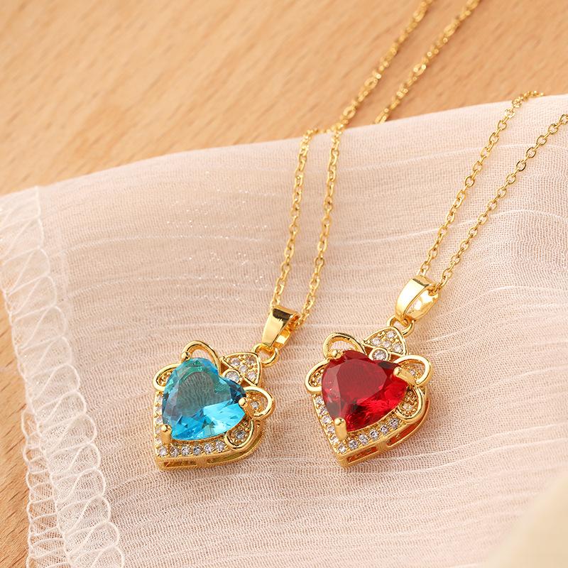 

Pendant Necklaces Luxury Elegant Heart Shape Big Zircon Crystal Women Necklace Ladies Cute Romantic Wedding Jewelry Female Choker