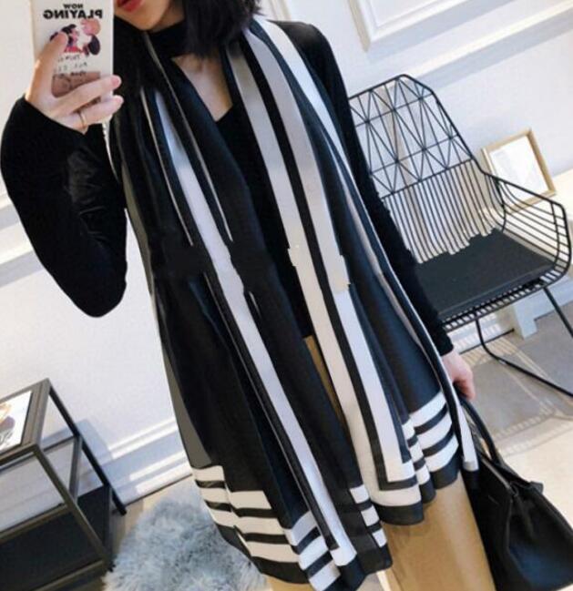 

180*90cm Top brand womens scarf senior long Single layer chiffon silk shawls Fashion tourism soft Designer luxury gift scarves printing, Blue;gray