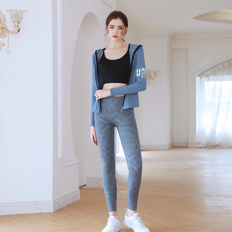 

Lulu Yoga female 2021 autumn long sleeve high-end professional fashion slim running sports fitness suit, Gray
