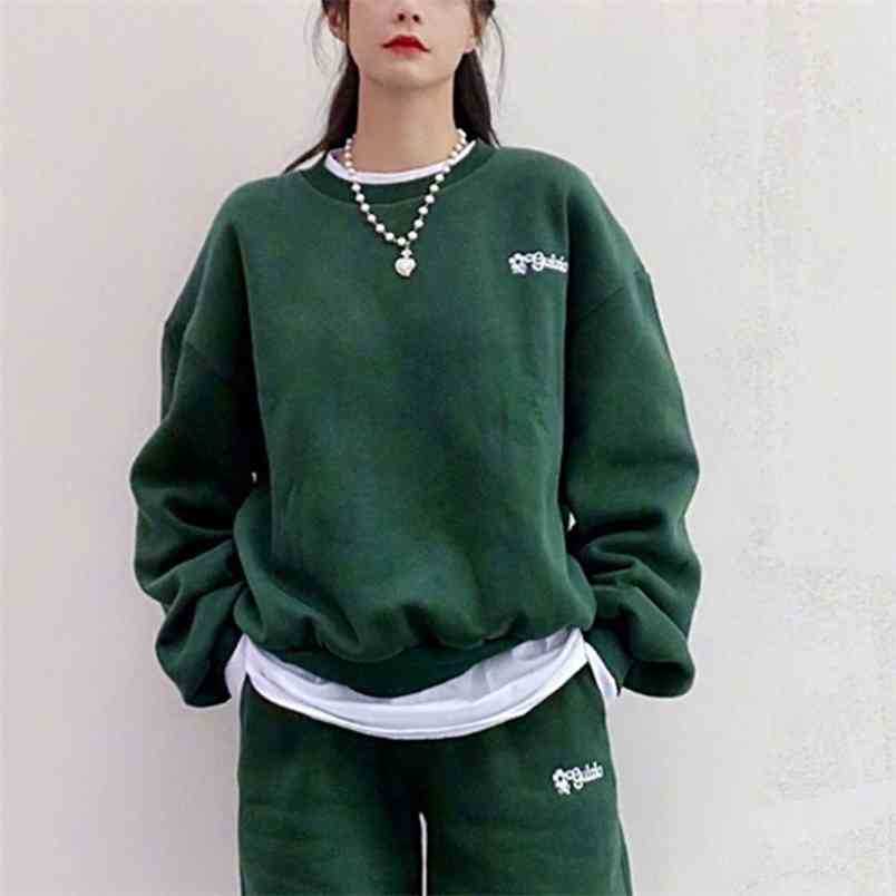 

Casual Harajuku Green 2-Piece Sportswear Unisex Long-Sleeved Pullover And Shorts Ladies Jumpsuit 210525