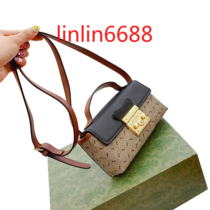 

International brand with LOGO Korean version small Cross Body bag female summer new hit color tide fashion one-shoulder messenger portable square bags Top quality, Size:19×5×10cm