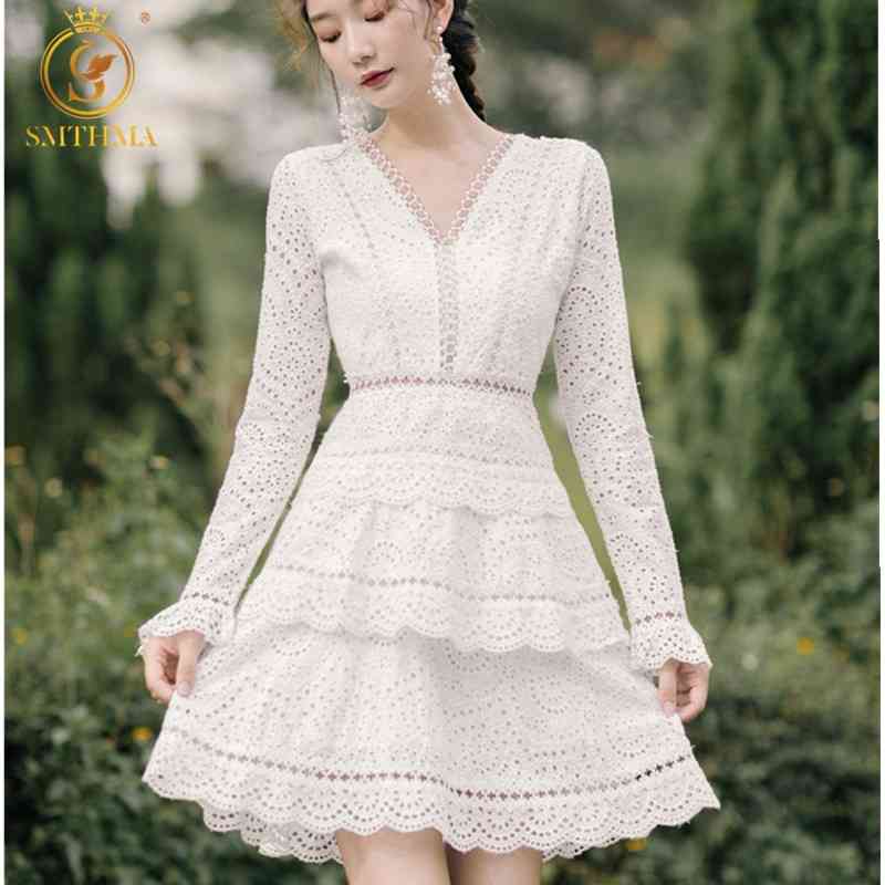 

est Spring Designer Runway Dress Women's Long Sleeve Deep V-Neck Hollow Out Lace Embroidery White Dresses 210520, Photo color