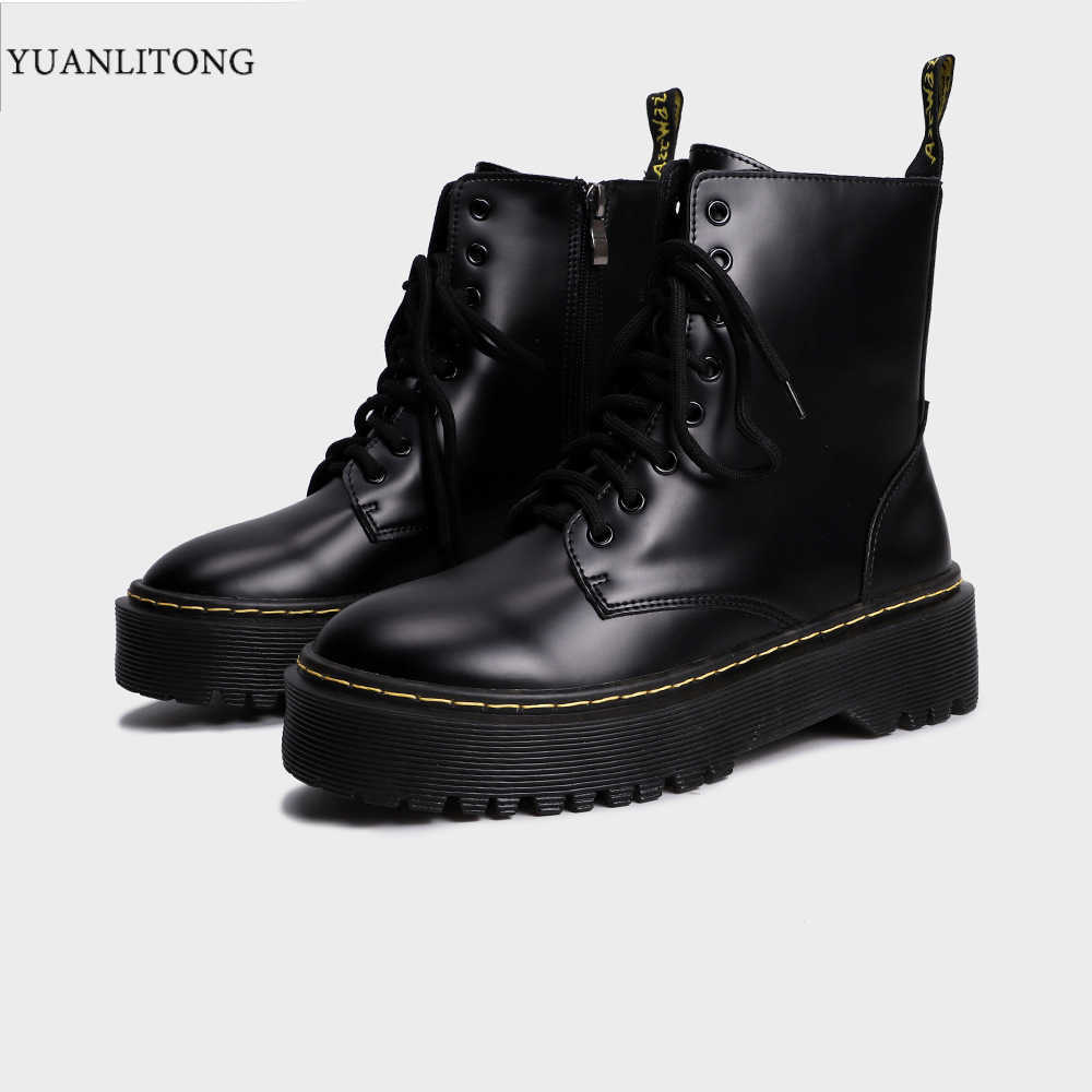 2021 Winter British Style Fashion Cool Low Barrel Martin Boots Women's Thick Soled Sen Motorcycle Car Sewing Women
