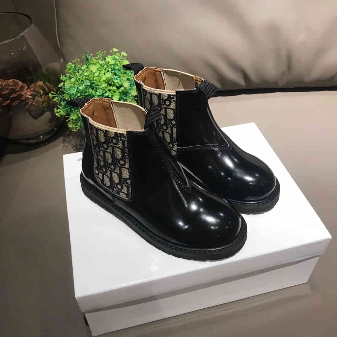 

21 autumn and winter new Martin boots Chelsea military boots Black polished cow leather size 26-35, Customize