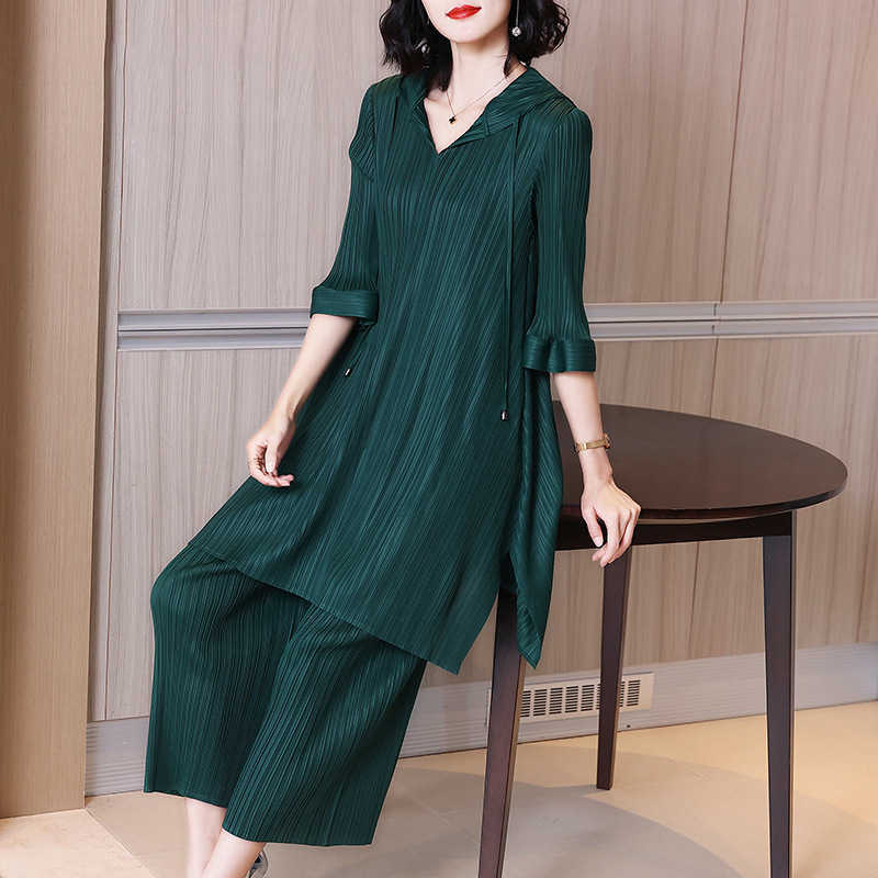 

VANOVICH Pluz Size Fashion Women Two-piece Spring and Summer Half Sleeve Tops Solid Color Casual Women's Sets 210615, Green