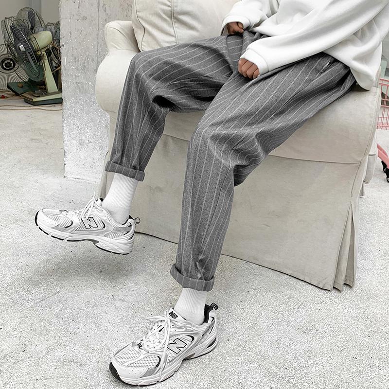 

Men's Pants 2022 Korean Striped Casual For Men Streetwear Man Loose Japanese Black Gray Retro Plaid Harajuku Punk Plus Size 5XL