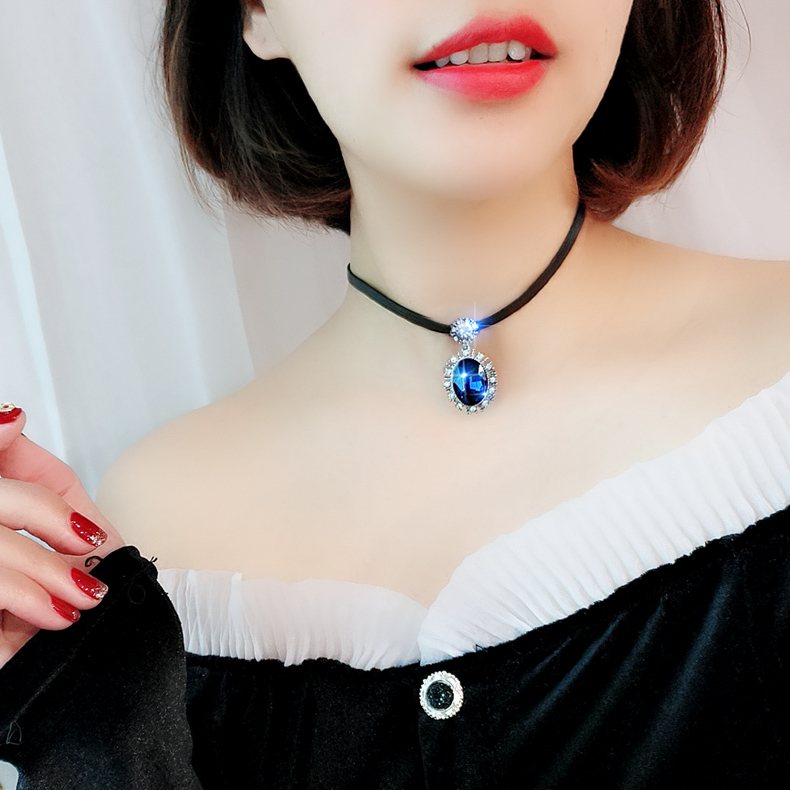 

2021 New Blue Crystal Necklace Hot Temperament Jewelry Birthday Gift, Silver
