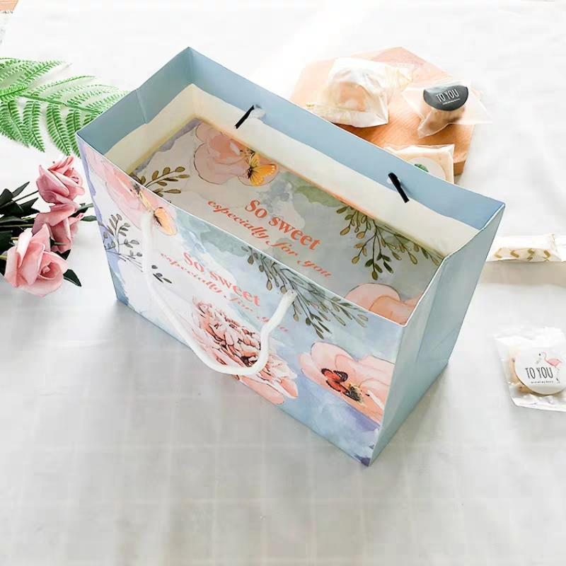 

Gift Wrap 10pcs/lot Multifunction Elegant Blue Kraft Bag Packing Bags Christams Gifts With Handle 24*11*17.4cm