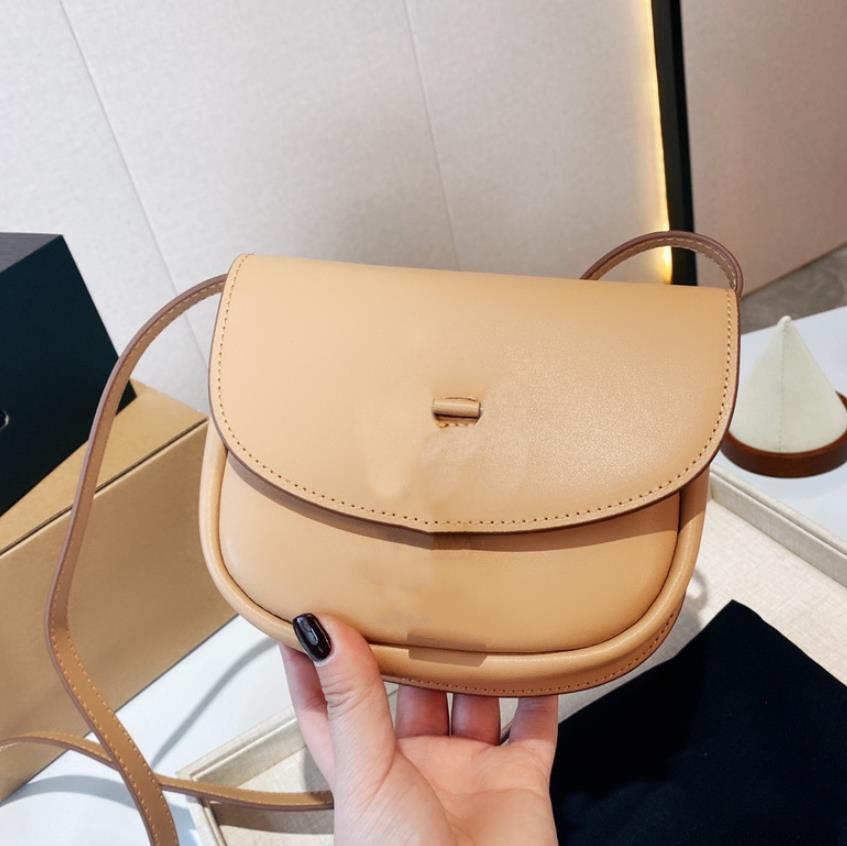

Designers Bags Luxurys Women Crossbody Bag Fashion Kaia Classic Saddle Lady Handbag Top Quality Vintage Handbags with BOX, Black+white