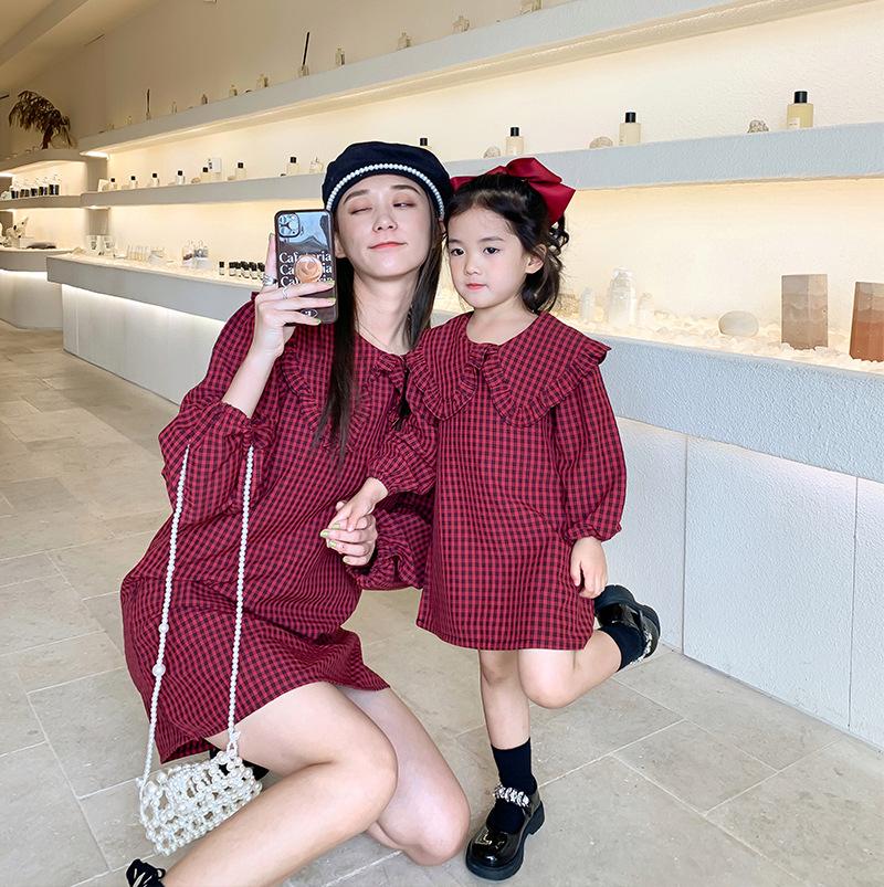 

Family Matching Outfits Autumn Plaid Turn-down Collar Outfit Mommy And Me Dress Daughter Mother Clothing Casual Long Sleeve, Blue