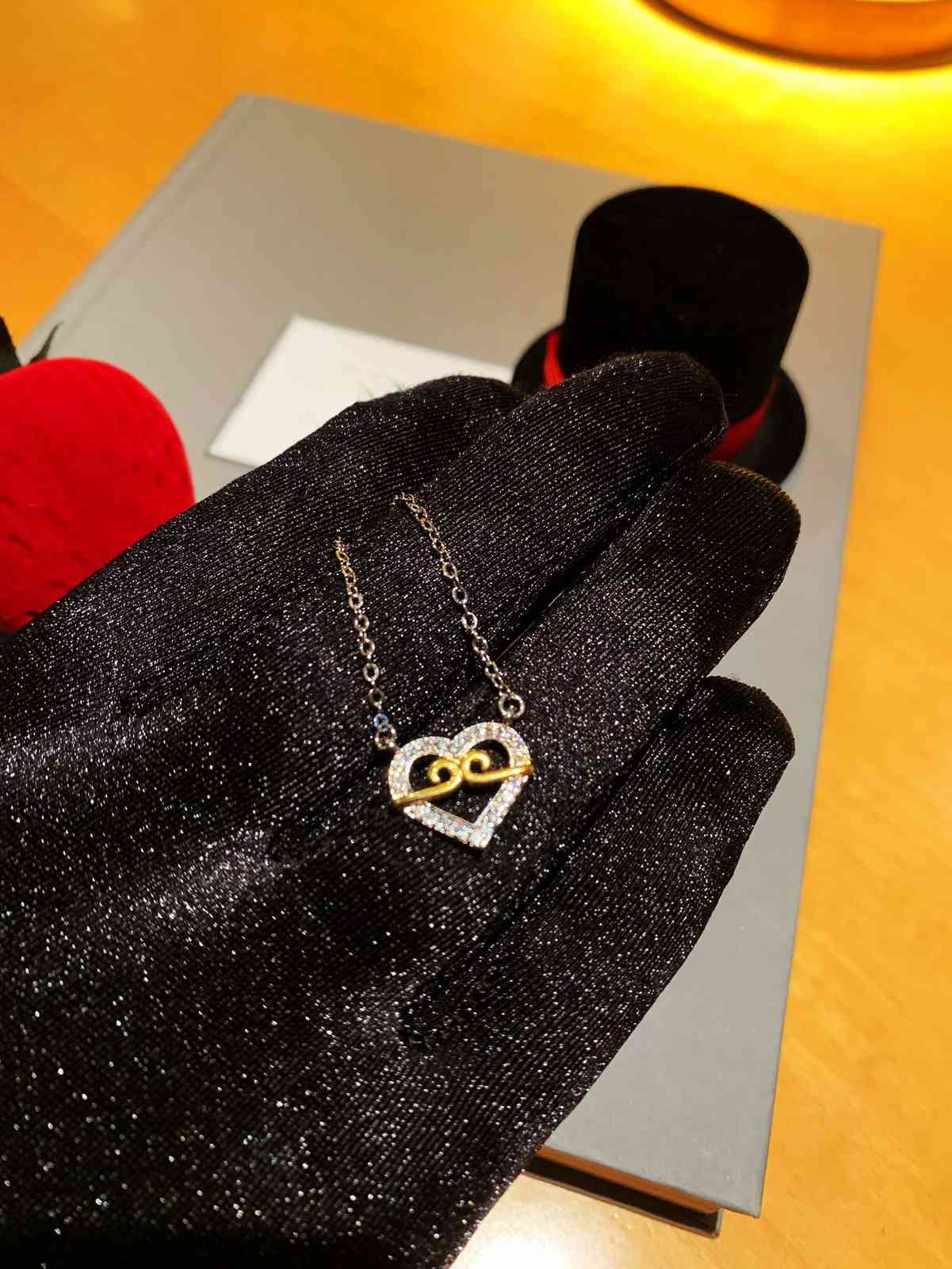 

70% OFF Luxury Jewelry six star love color treasure necklace with S925 silver inlay