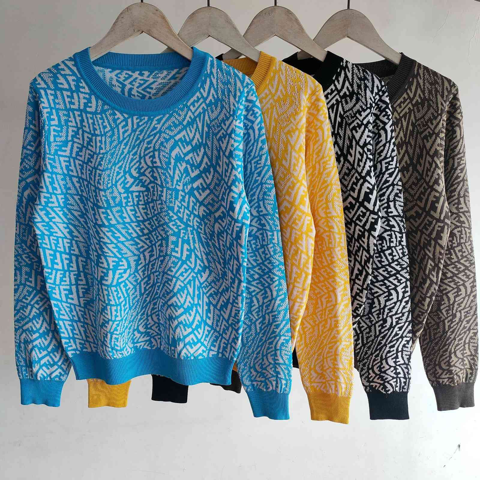 

2021 early autumn women' new round neck long sleeve Pullover fitted sweater, Khaki