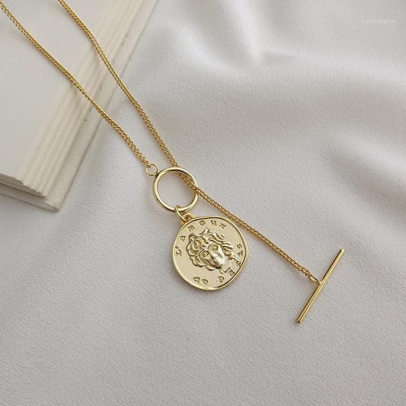 

Chains S925 Silver Necklace Women Cool Wind Retro Round Pendant Net Red Short Sweater Chain Jewelry Wholesale Choker