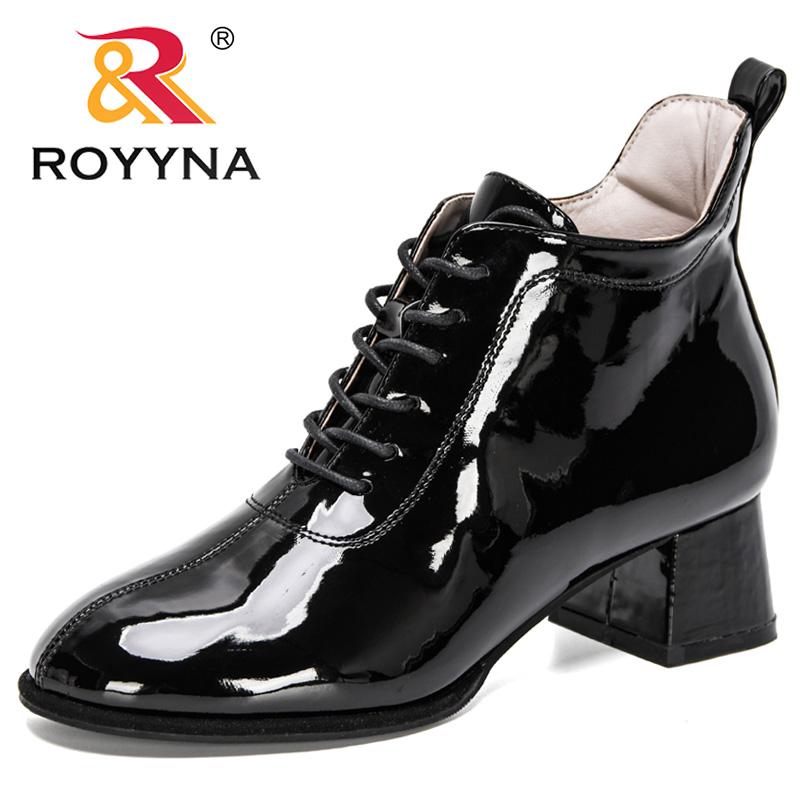 

Boots ROYYNA 2021 Designers Patent Leather Ankle Lace Up Booties Women Motorcycle Winter Warm Fashion Breathable Ladies Soft, Black
