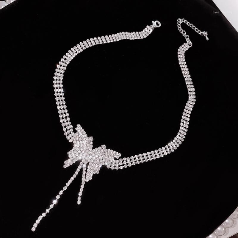 

Women Silver Color Choker Adjustable Butterfly Necklace Link Chain Crystal Chokers Bling Ladies Girls Jewelry Gifts Chains