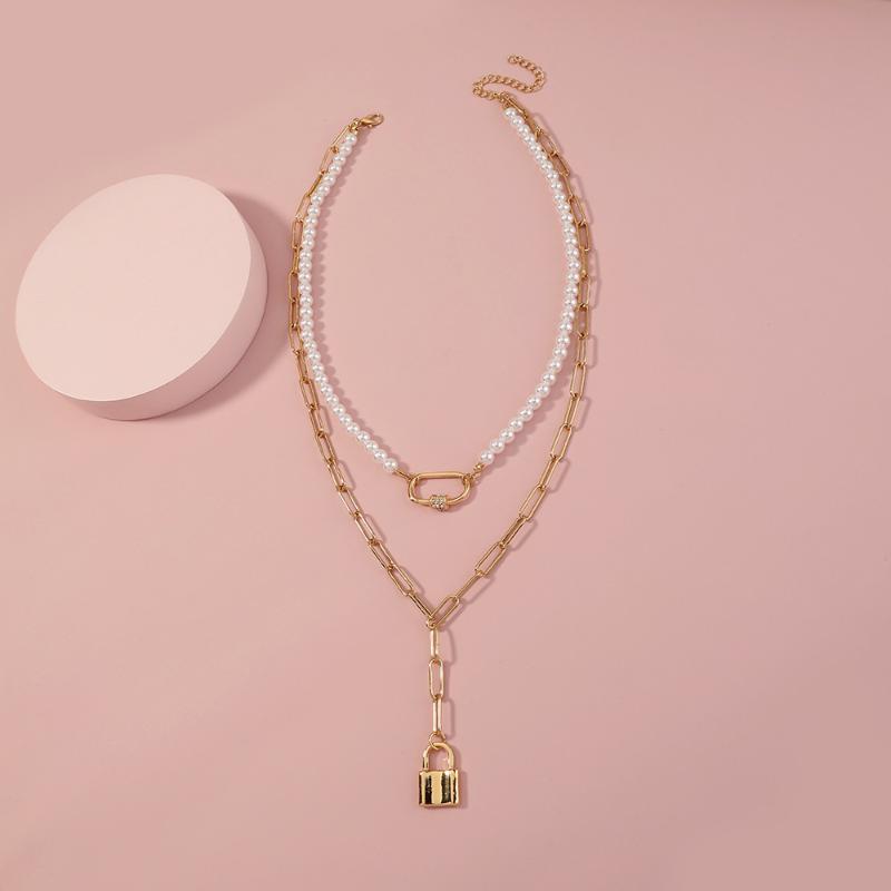 

Pendant Necklaces Fashion Style Gold Lock Y-chain Street Retro Hip-hop Round Bead Multi-layer Necklace Women