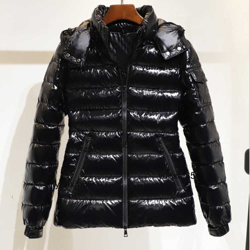 

Womens Down Jacket Winter parkas Puffer jackets Outdoor Warm Feather Winter Windbreak hoodie Thicken high grade Ladies coats, Red