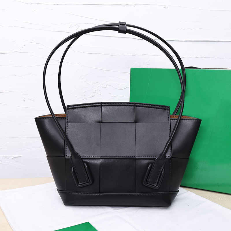 

Women Designer Bags Handbags High Quality Solid color weave Leather Large Capacity shoulder bag fashion Trapeze purse Shopping tote, Pic 1