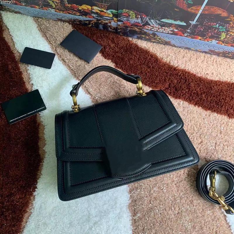 

Evening Bags The 2021 Pearl-encrusted Baroque Leather Hand Bill Of Lading Shoulder Stiletto Heel For Women With Large Volume Compartments