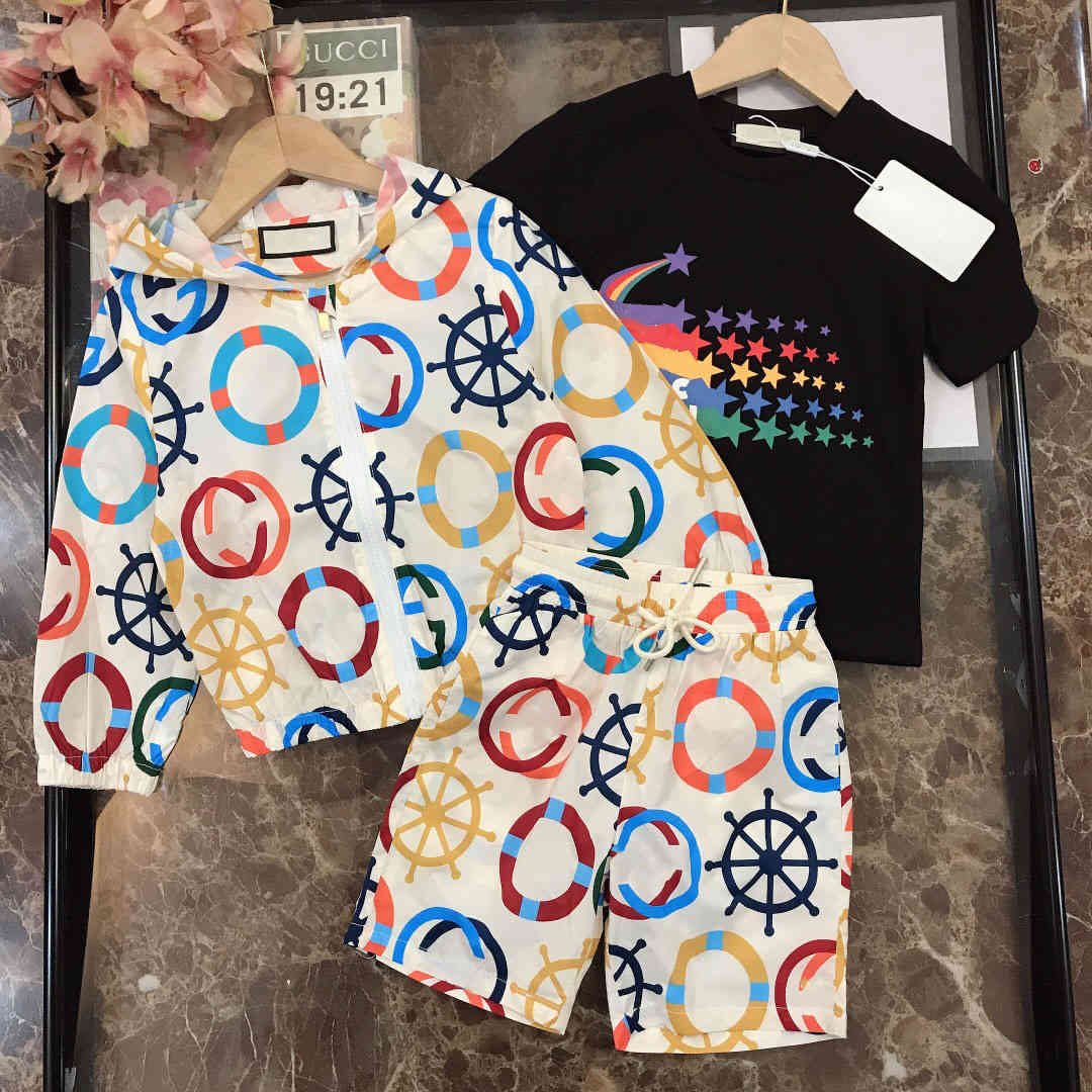 

2021ss boys short set hoodies Fashion Designers Clothes Kids boys Printed beach shorts sunscreen Hoodie ultra-thin windbreaker jacket baby clothing, White