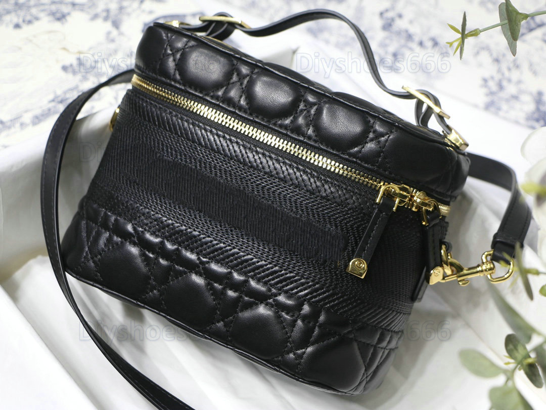 

Travel Convertible Vanity Case Cannage Quilt Lambskin Small Mini Cosmetic handle Bag Crossbody 2021ss Womens Designer HandBag Lady Makeup Ca