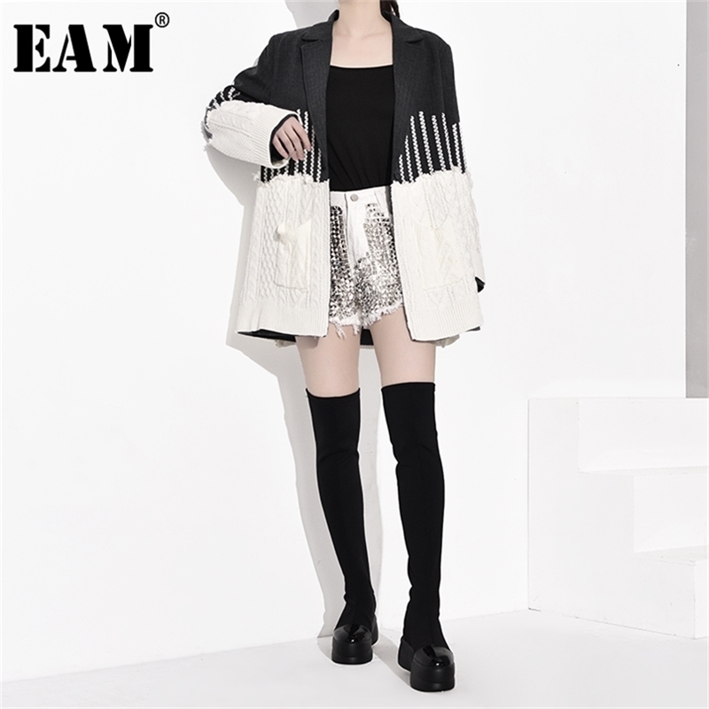 

[EAM] Loose Fit Gray Cotrast Color Split Knitting Jacket Lapel Long Sleeve Women Coat Fashion Spring Autumn JZ2481 211109, Dark grey