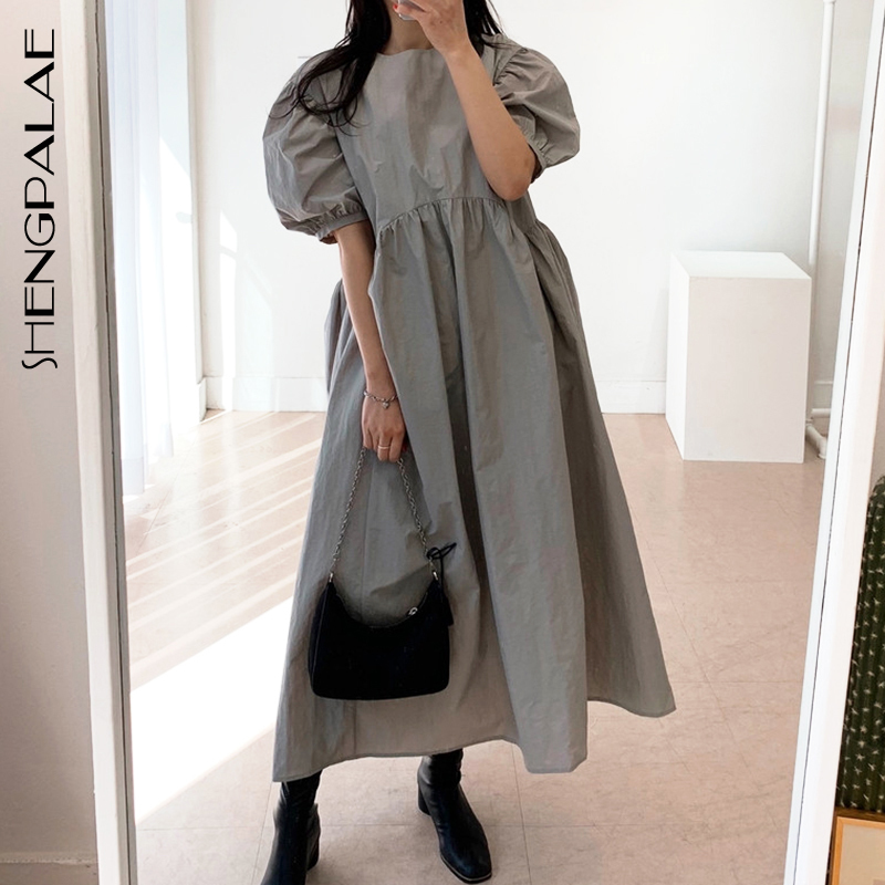 

SHENGPALAE 2021 New Summer Women Vintage Loose High Waist Slim Was Thin Elegant Round Neck Pleated Design Maxi Dress ZA4173, Gray