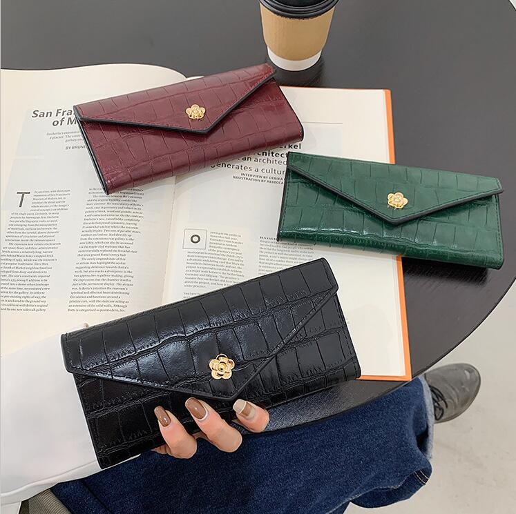 

women handbag simple atmosphere solid color Alligator long wallet folding multi-card leather walletes Joker retro leathers clutch bag, Red2(boutique box)