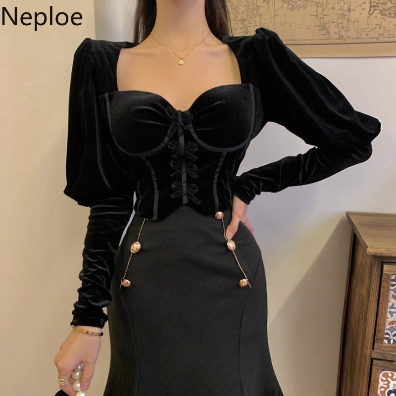 Neploe Sexy Lady Blusas Mujer De Moda Sweet Puff Sleeve Bow Blouses Women Square Collar Slim Short Black Velvet Blouse Tops 210422