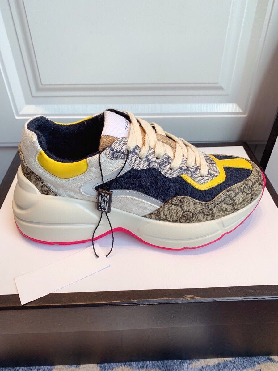 Semelle épaisse Chaussures de sport femmes Baskets à lacets en cuir de voyage 100% cuir de vachette créateur de mode pour femmes Running Trainers