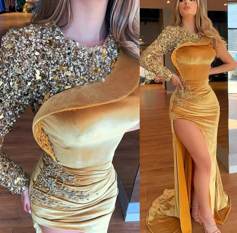 

2022 Gold Velvet Prom Dresses Mermaid Beaded Sequins Jewel Neck Long Sleeves One Shoulder Sweep Train Plus Size Custom Made Evening Formal Wear, Champagne