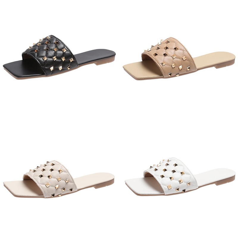

2021 Women Rivet Slides Summer Square toe Flat Sandal Sexy Padded Quilted Slipper Stud Black White Leather Slip-on Mules Shoes GR007, Color 1